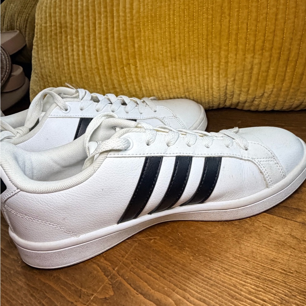 Adidas Women's White and Black Sneakers